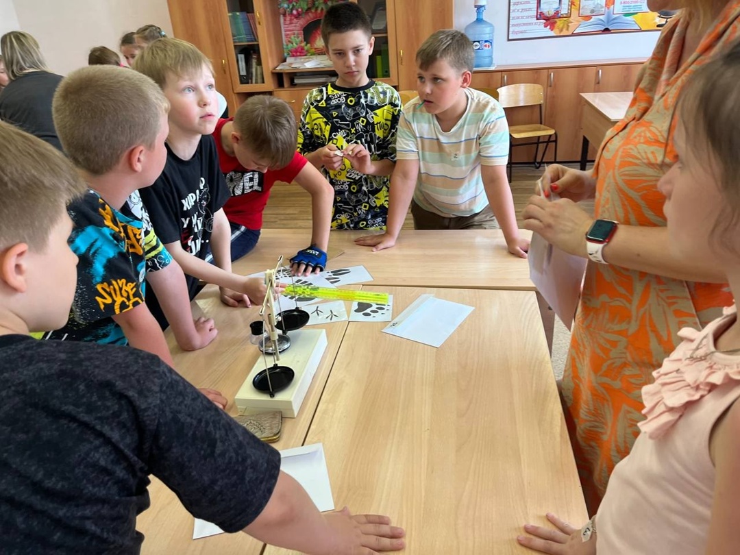 Праздник детства - 10 день в летнем школьном лагере..